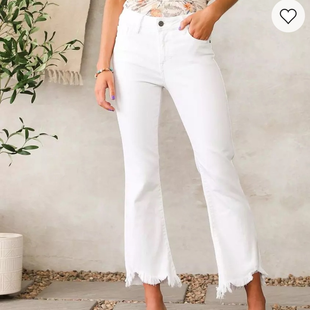 White Women’s HIDDEN Cropped Flare Jean